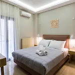 Alektor Studios & Apartments